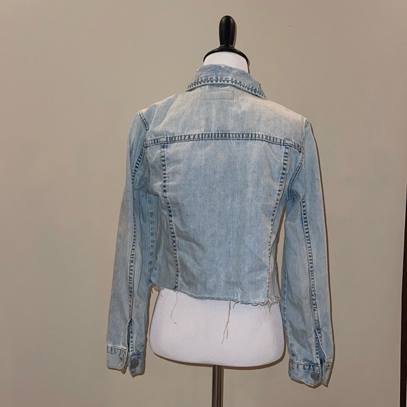 BLANK NYC cropped jean jacket - Picture 2 of 3